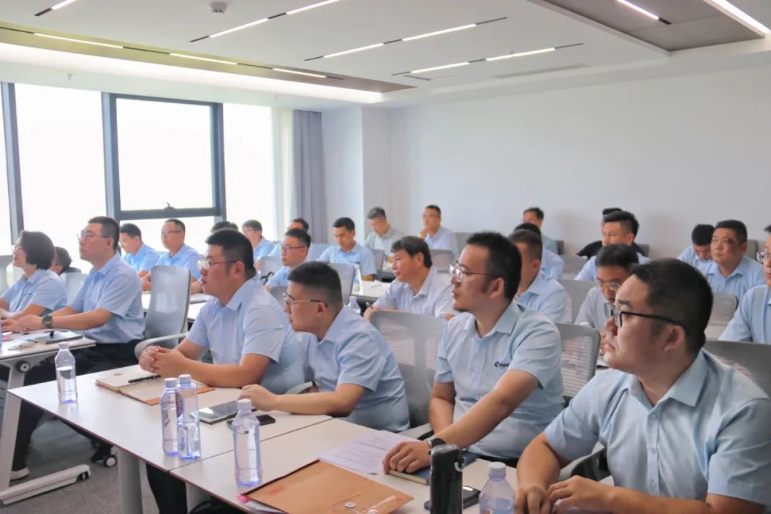 2024年上半年中層管理干部述職會(huì)議：述職曬答卷，砥礪再奮進(jìn)。